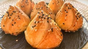 Самса тюльпан с говяжий фарш 0.5 кг  Крендель