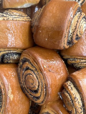 Булочка «Маковая» Крендель 1кг