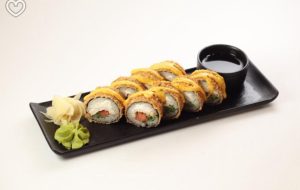 Суши Роллы Жареный цыпленок с соусом Спайси от Измир